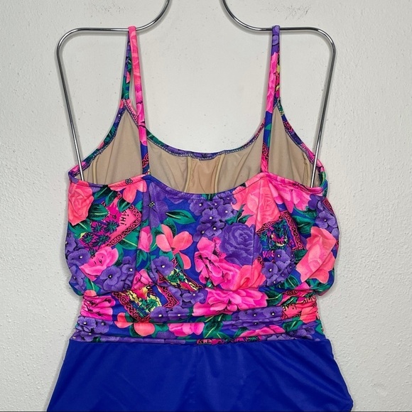 Vintage 80’s‎ Catalina Floral Paradise Swimsuit​ - Picture 6 of 10